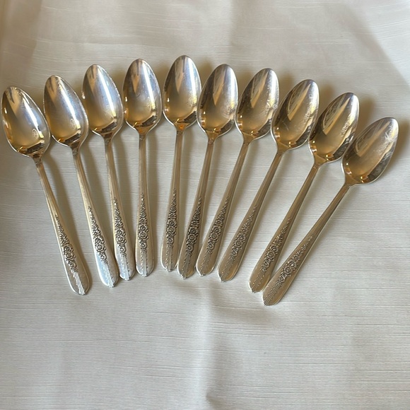 VTG Nobility Plate Royal Rose silver plate set of 10 tea spoons w certificate - Picture 1 of 11